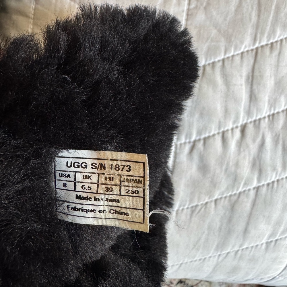 Ugg Bailey Triple Button Down Black Boots-Size 8 - image 3